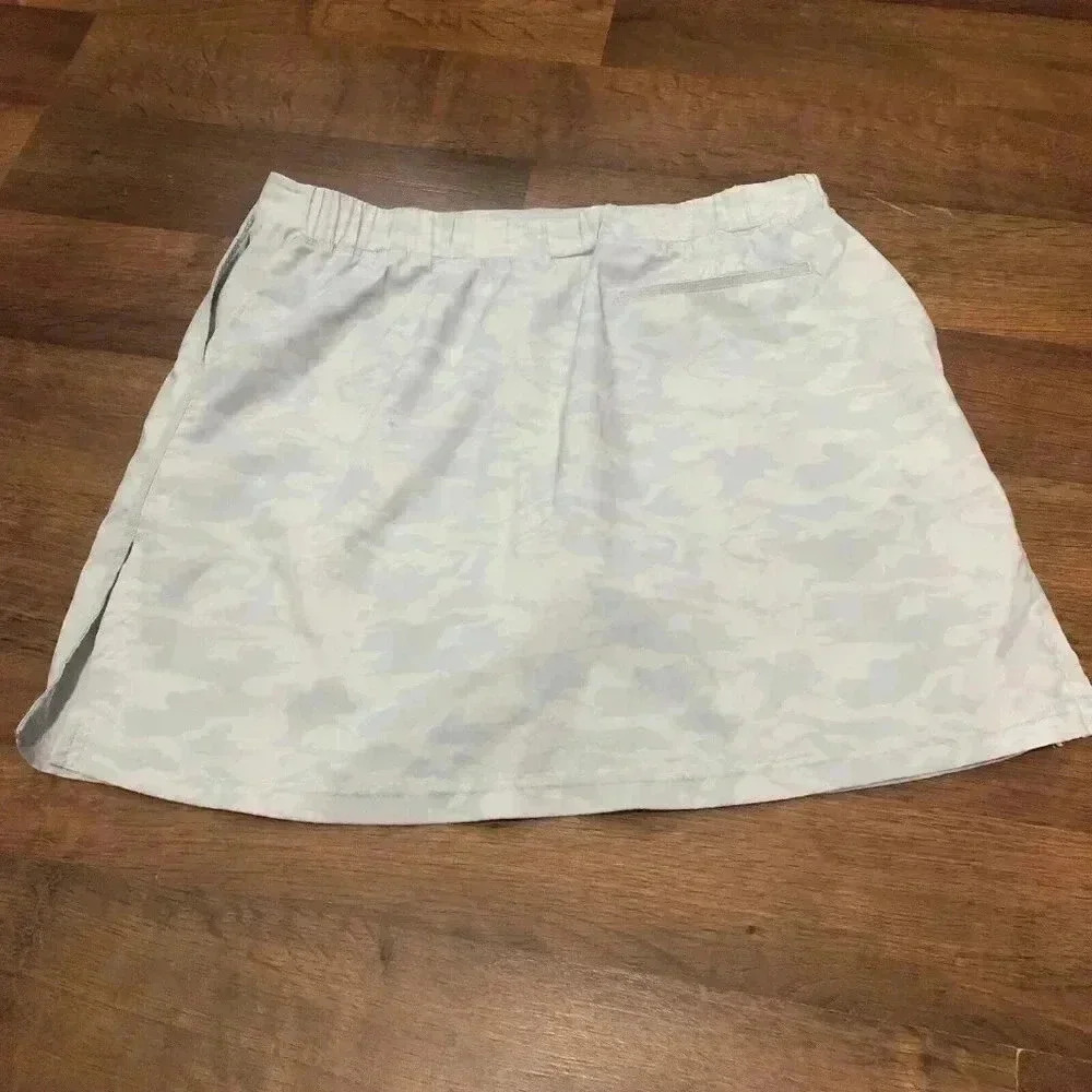 Tasc Performance Tennis Pickleball Skort Womens Small Camo